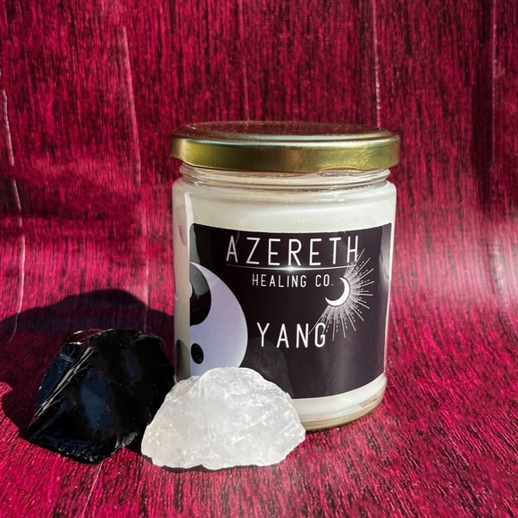 Handmade Yang Crystal Candle | Obsidian & Clear Quartz Aesthetic Candles - Picture 3 of 3